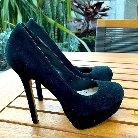 Steve Madden Shoes - STEVE MADDEN Bevv black suede leather round toe 5 inch platform stiletto heels